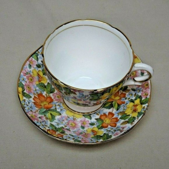 Salisbury Fine Bone China England Floral Footed Tea Cup and Saucer Pat. #1956A - Picture 5 of 14